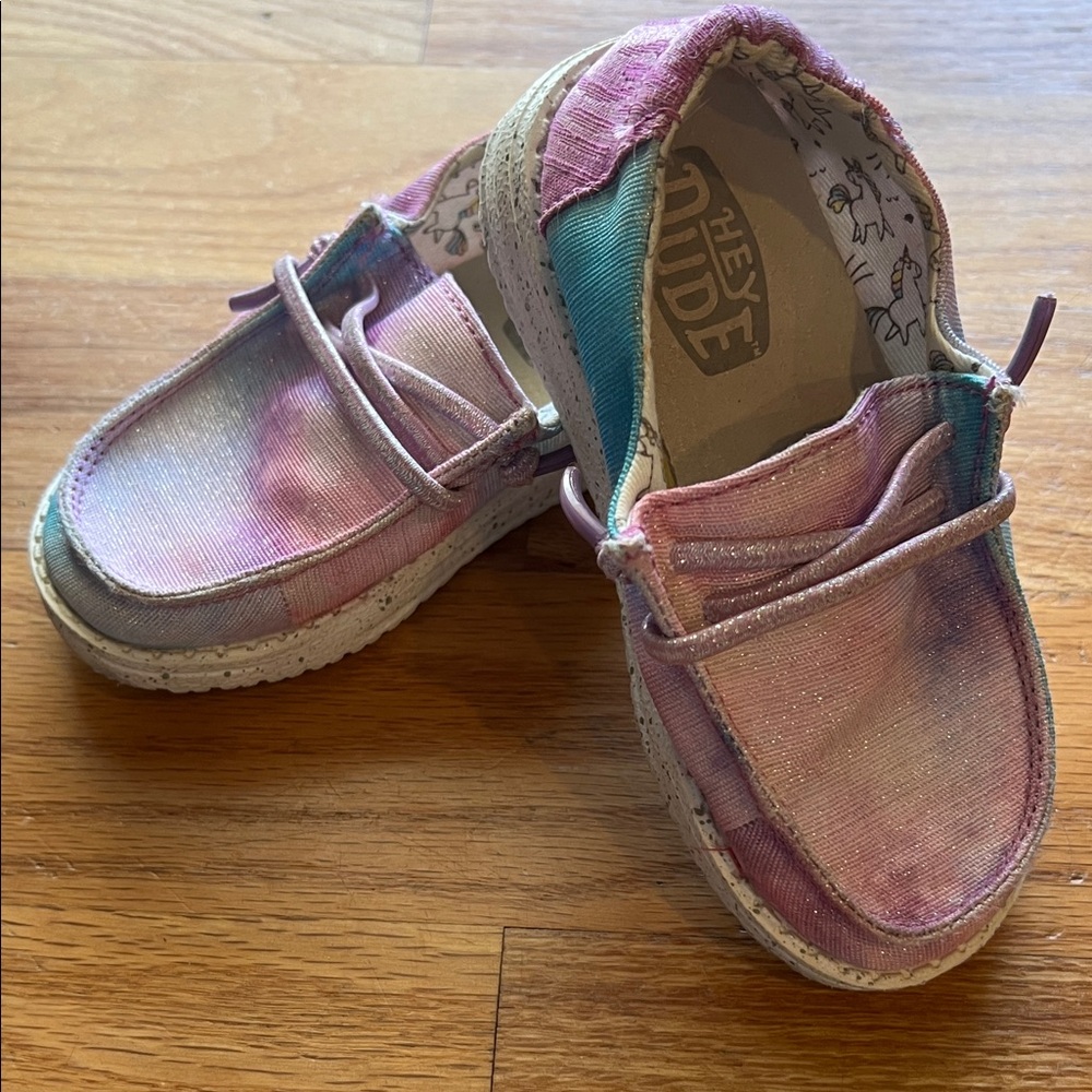 Hey Dude Kids' Glitter Multicolor (purple-blue)Moccasins